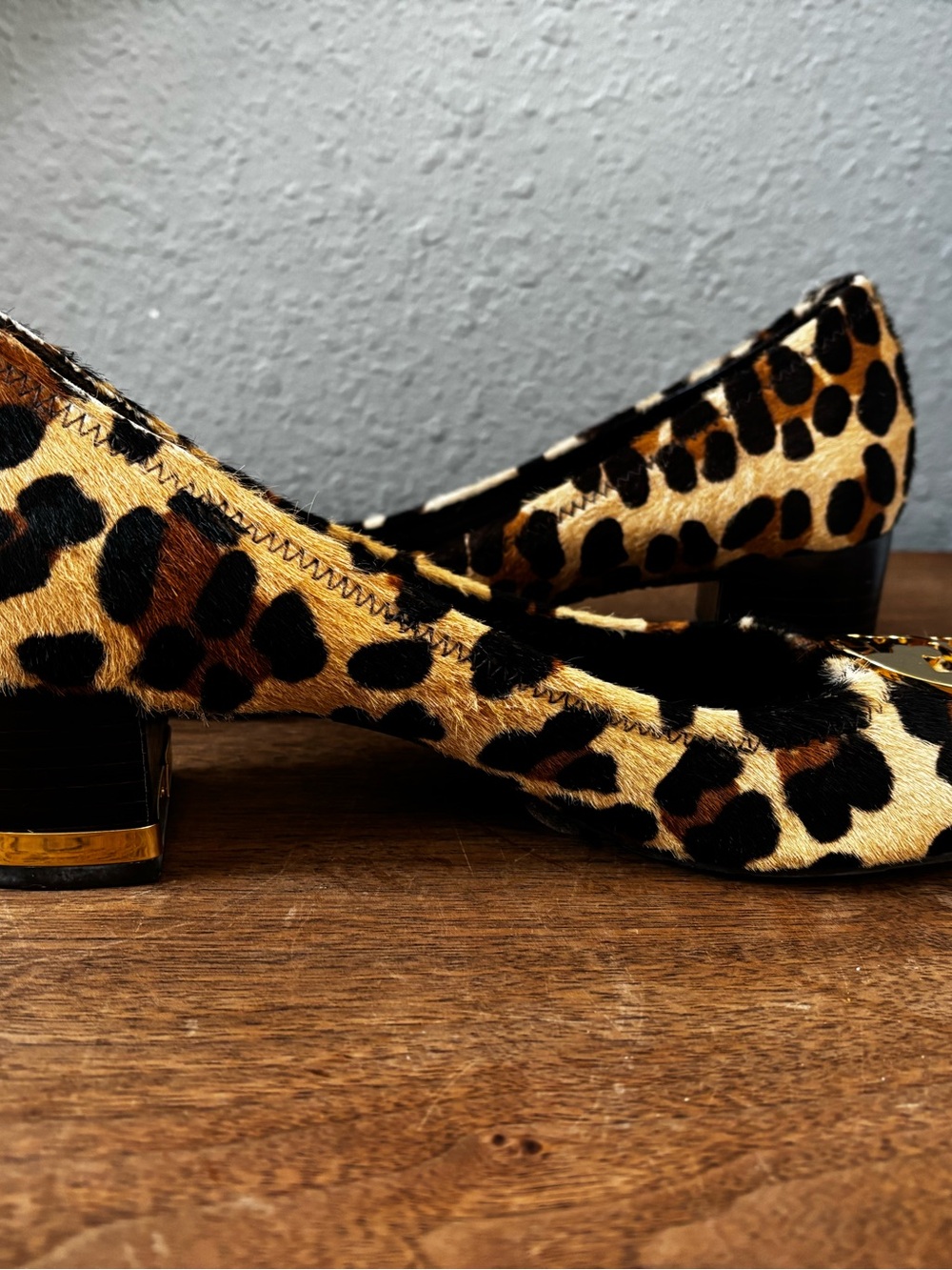 Tory Burch Amy Leopard-Print Low Block Heel Pumps (8) - Picture 6 of 11
